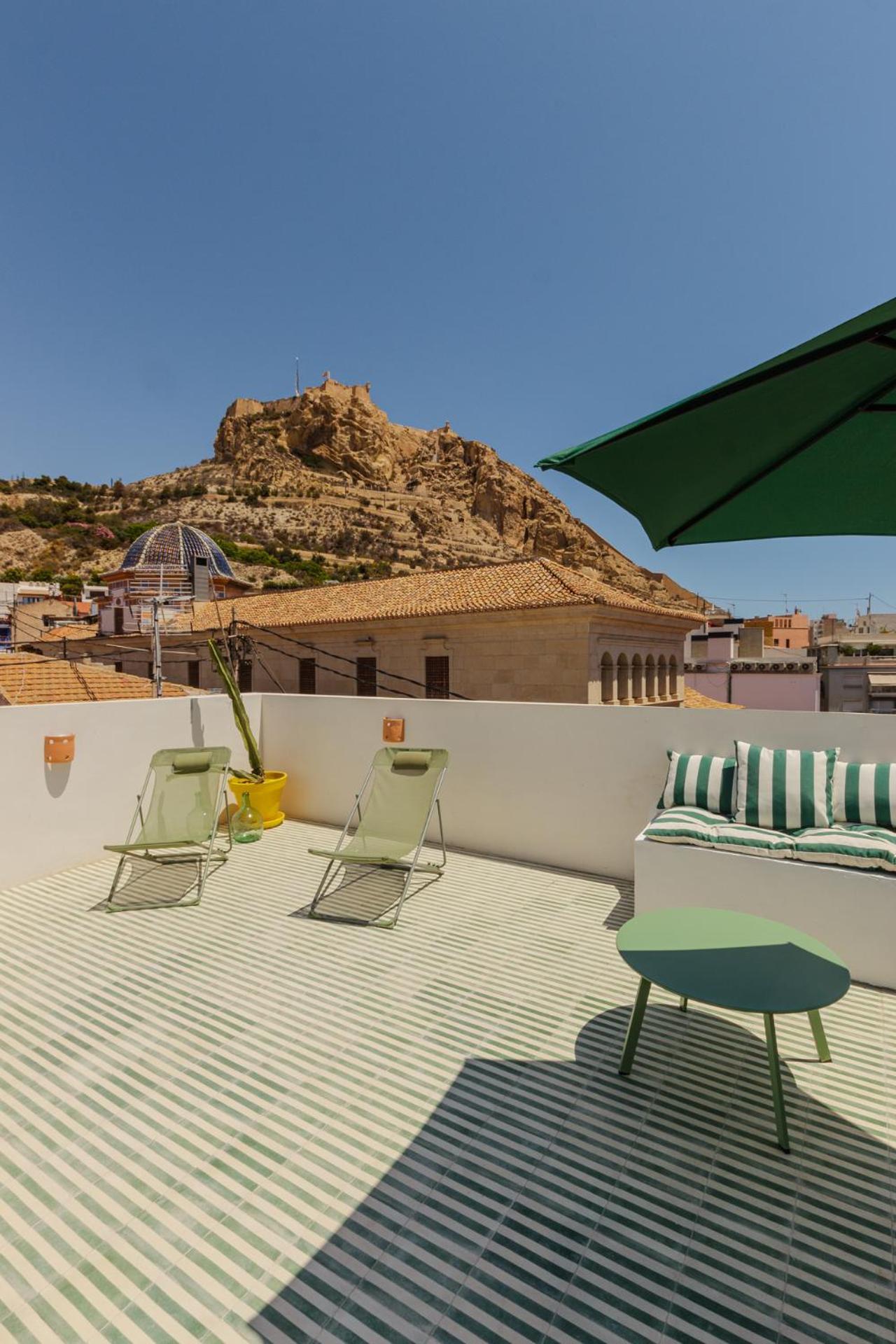 Penthouse With Breathtaking Views Of Heart Of Аликанте Экстерьер фото